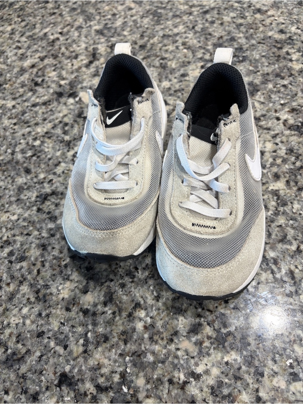 Nike Kids Gray and White Sneakers - Picture 11 of 11
